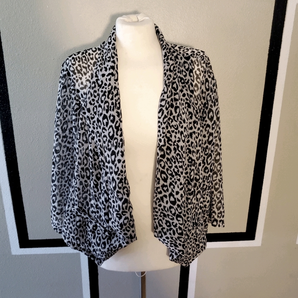 Sheer blk/wht animal print jacket